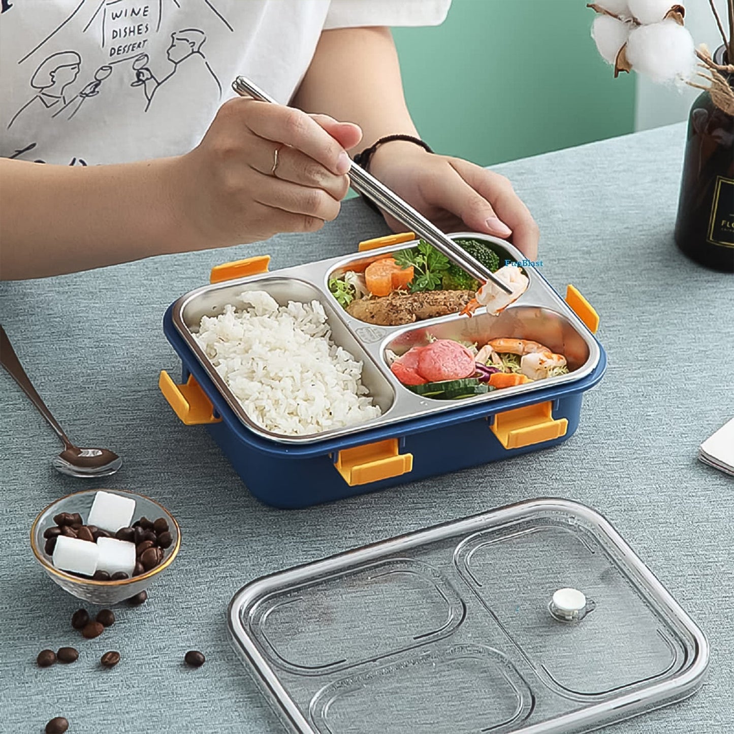 3 Compartment Transparent Stainless Steel Lunch Box with a Spoon and a Pair of Chopsticks (1 Set) (X479)