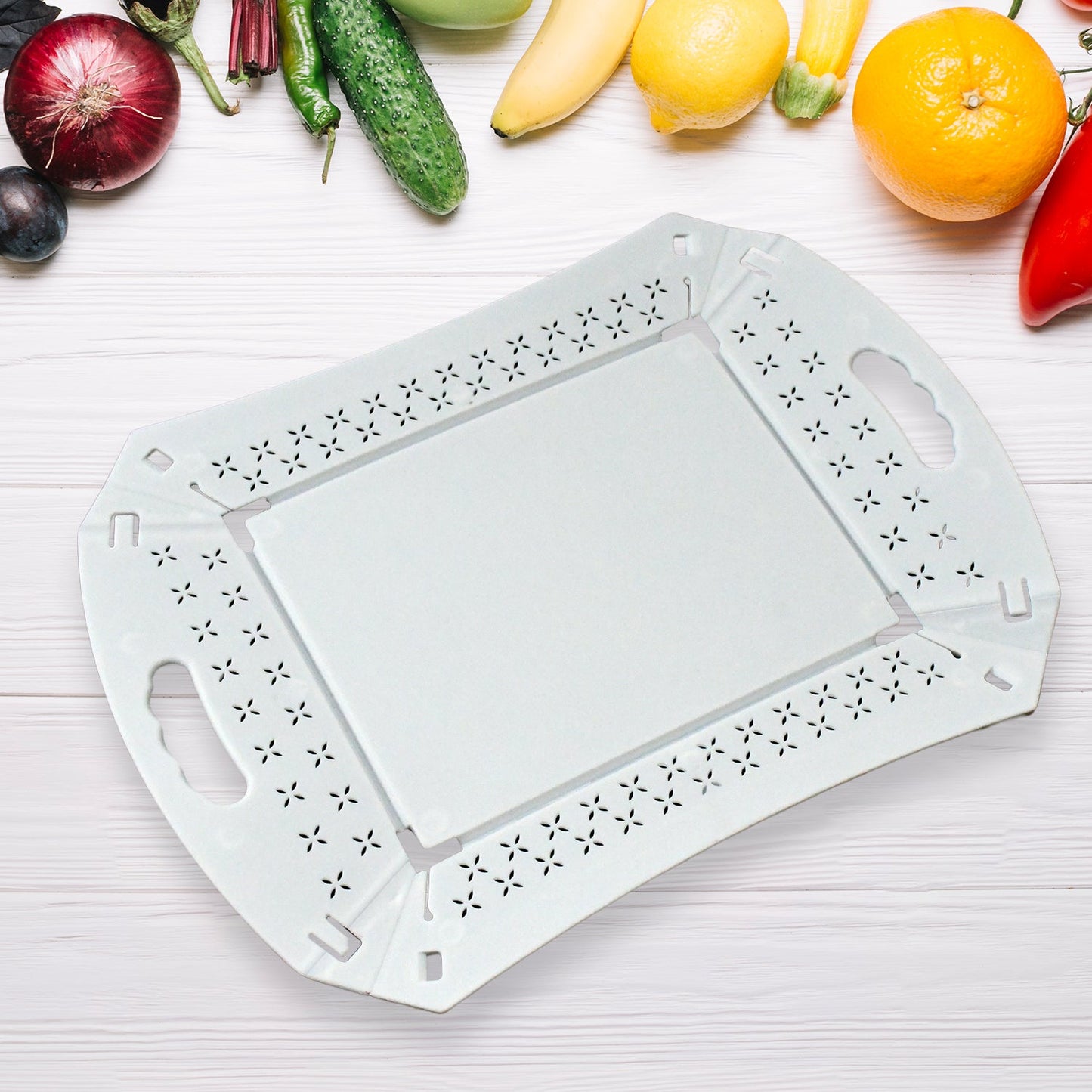 Foldable Serving Tray Plastic Serving Tray With Handle Serving Tray For Food, Kitchen, Outdoors, Restaurants (1 Pc)