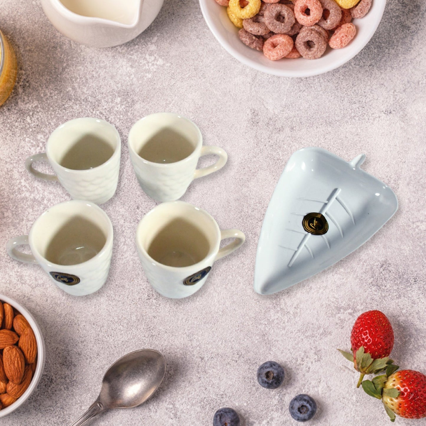 Crysta Ceramic Tea Cups With Plastic tray Environmental Friendly Festival for Milk Cup, Coffee Cup, Tea Cup, Breakfast Cup, Drinking Mug or Outdoor for Household Gift For Birthday (5 Pcs Set)