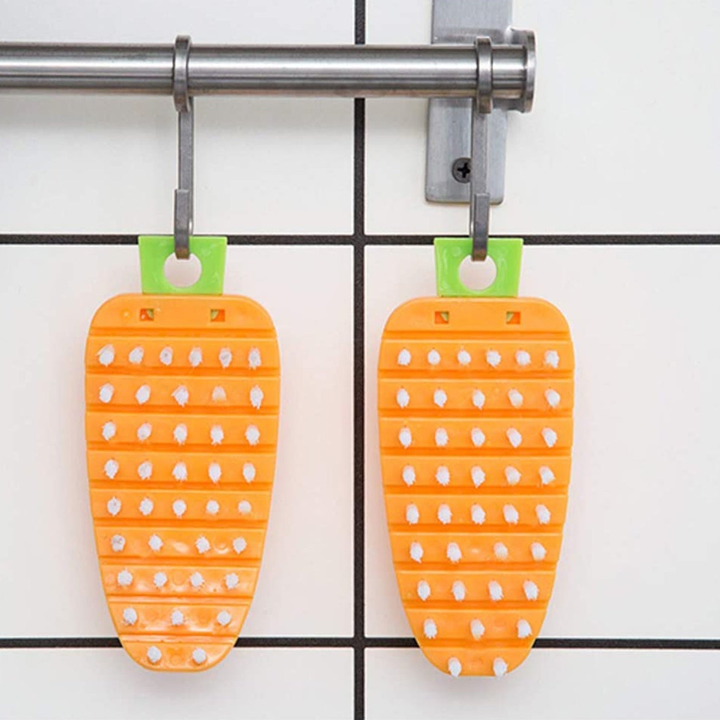 Vegetable Scrubbing Brush, Vegetable Scrubber Carrot Shape Vegetable Brush (X391)