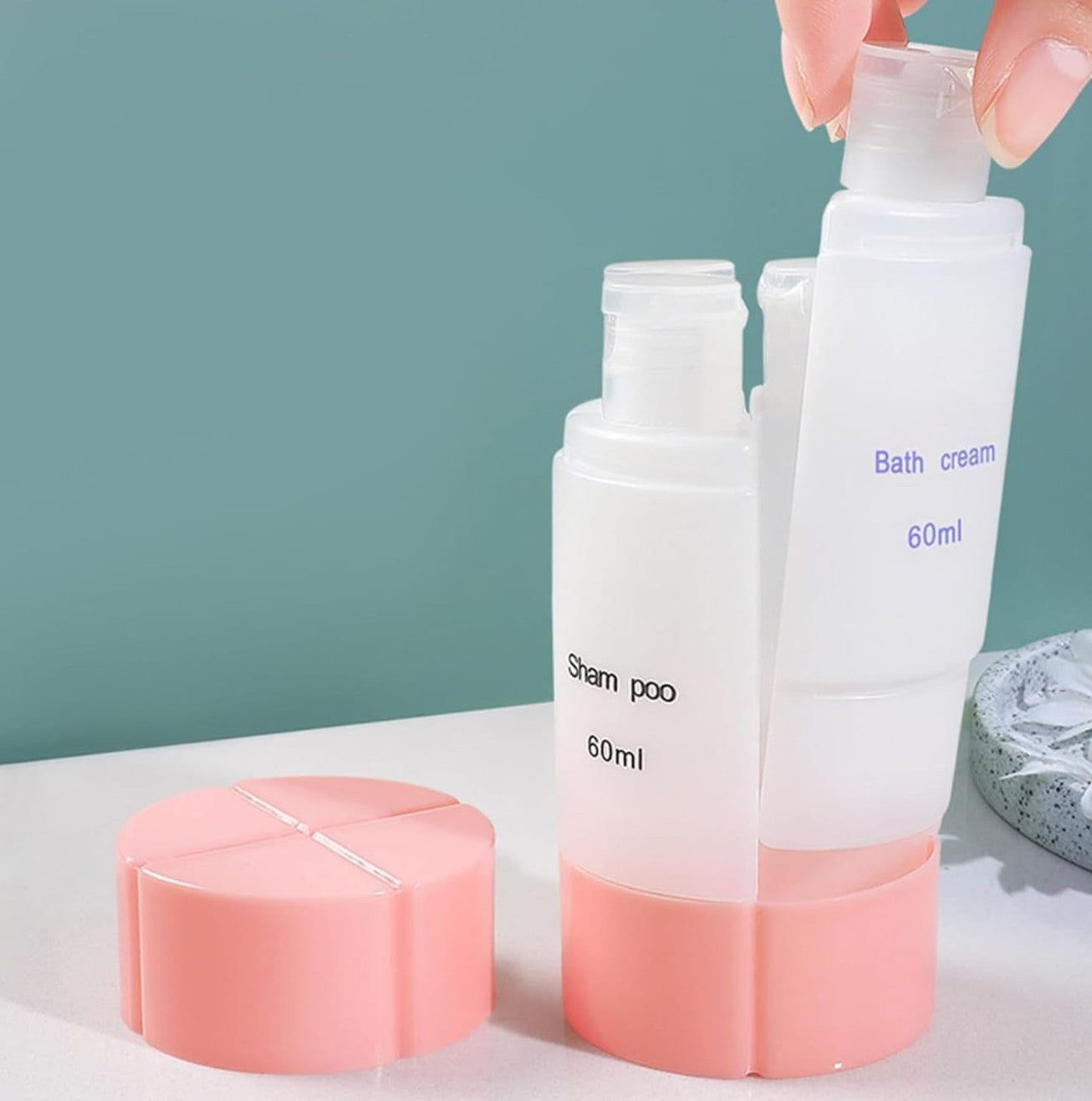 4 IN 1 TRAVEL BOTTLE KIT (X942)