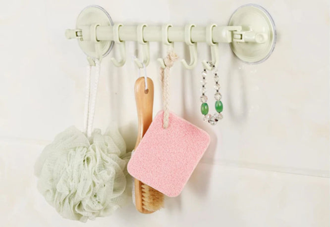 CORNER WALL HANGER (1PC) (X817)