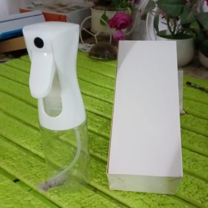 Plastic Oil Spray Bottle - Versatile Kitchen Gadgets (250 ML Approx / With White Box)