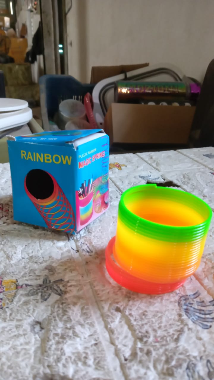 Rainbow Spring, Rainbow Spring Toys, Slinky, Slinky Spring Toy, Toy for Kids, for Kids Adults of All Age Group, for Birthdays, Compact and Portable Easy to Carry (1 Pc) (X1017)