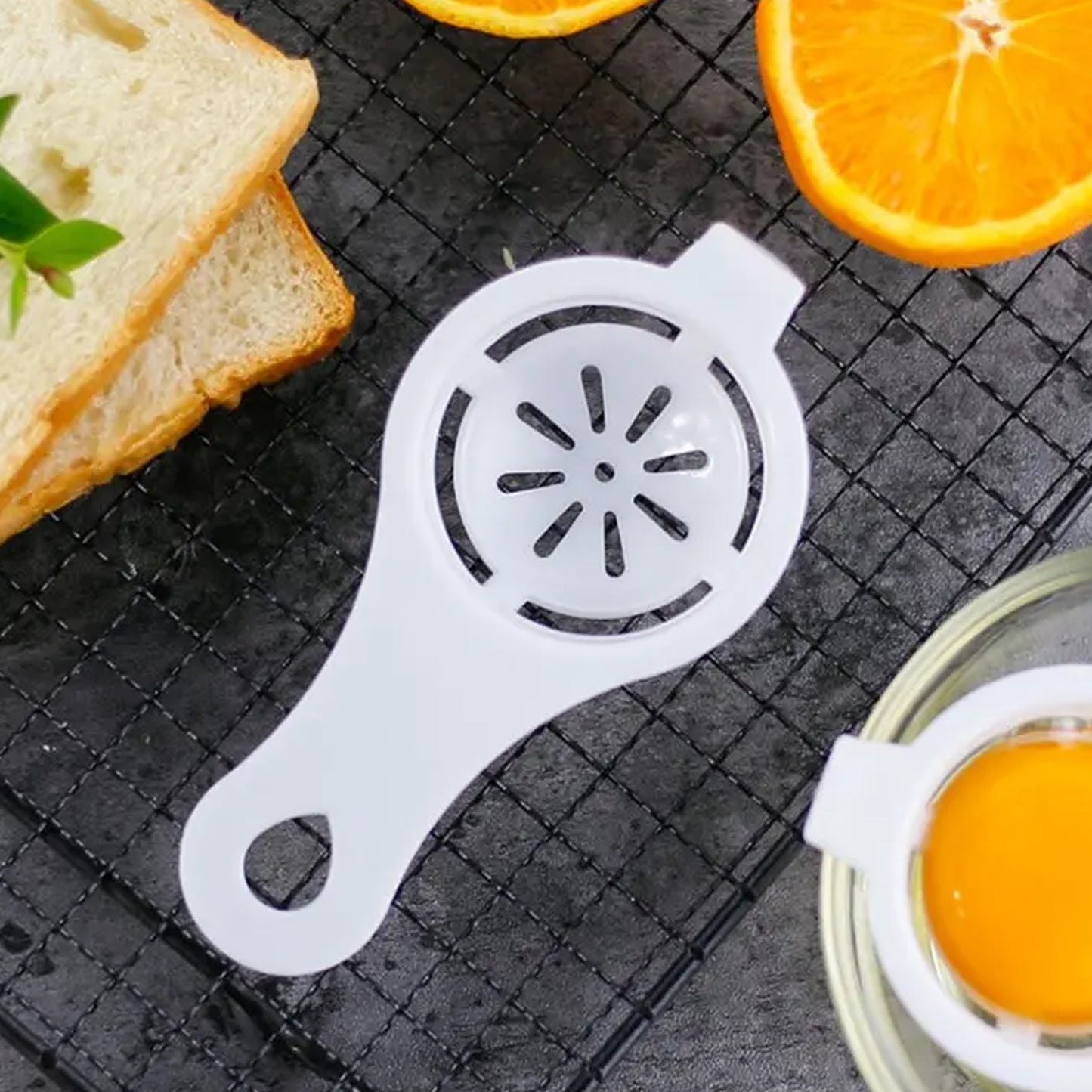 Plastic Egg Yolk Separator Egg White Yolk Filter Separator (1 Pc With Card Packing) (X1013)