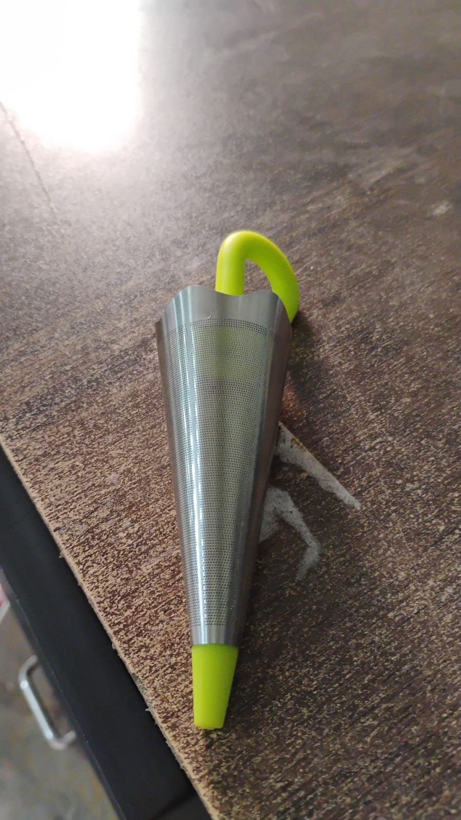 Reusable Cute Umbrella Tea Strainer Without Tray Stand (1 Pc Mix Color)