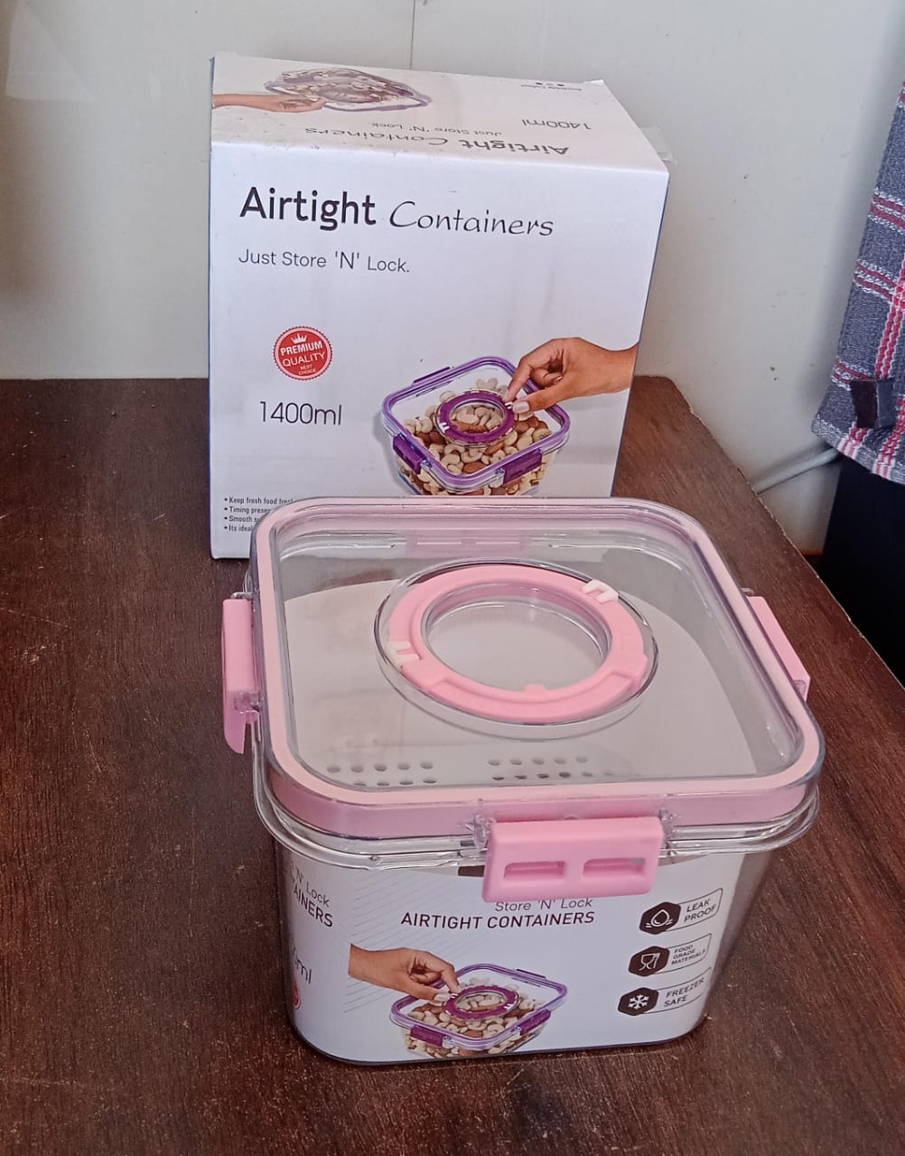 High Quality Plastic Food Storage Container Clear Washable Refrigerator Food Box Food Container Fruit Box Container With Lid (1400 Ml)