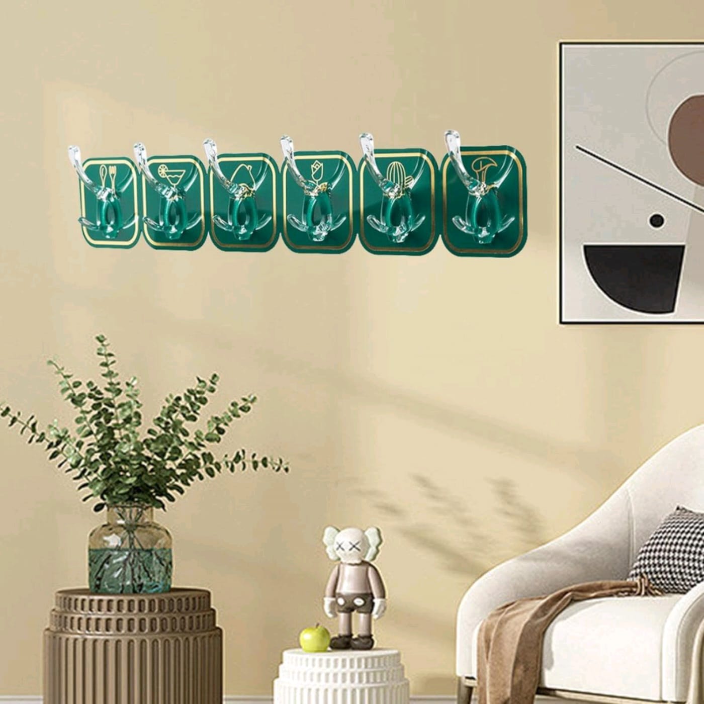 CUTE PATTERN 6 HOOKS STRIP (YS+X157)