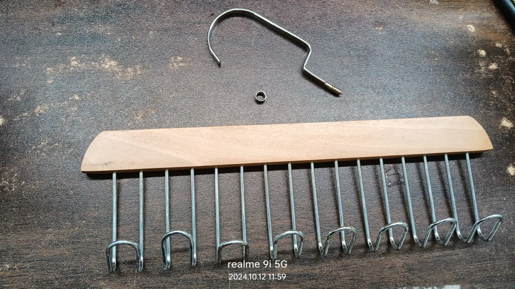 Space Saving 8 Hooks Wooden Hangers (1 Pc) (X760)