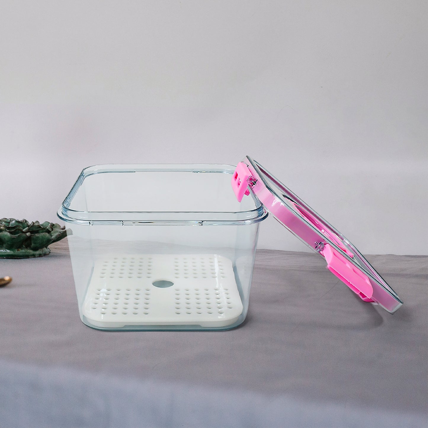 High Quality Plastic Food Storage Container Clear Washable Refrigerator Food Box Food Container Fruit Box Container With Lid (1400 Ml)