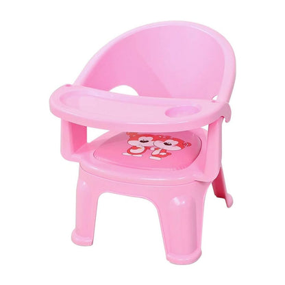 Portable kids' chair with tray, strong and durable plastic