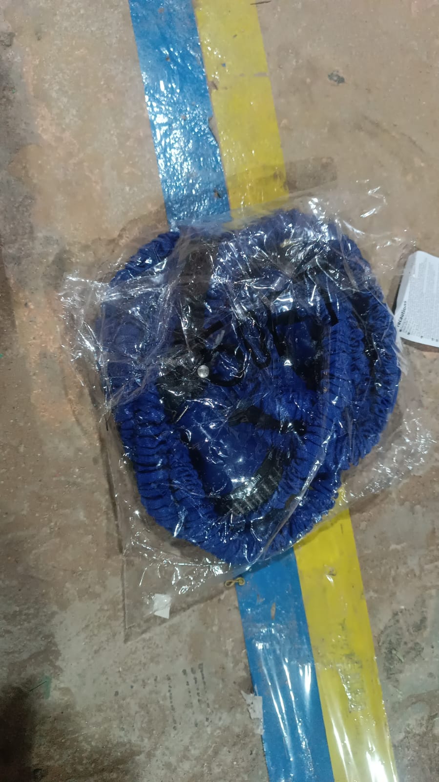 Expandable Magic Garden Hose with Spray Gun, Approx 4 Metre Pipe (1 Set / Mix Color) (X669)