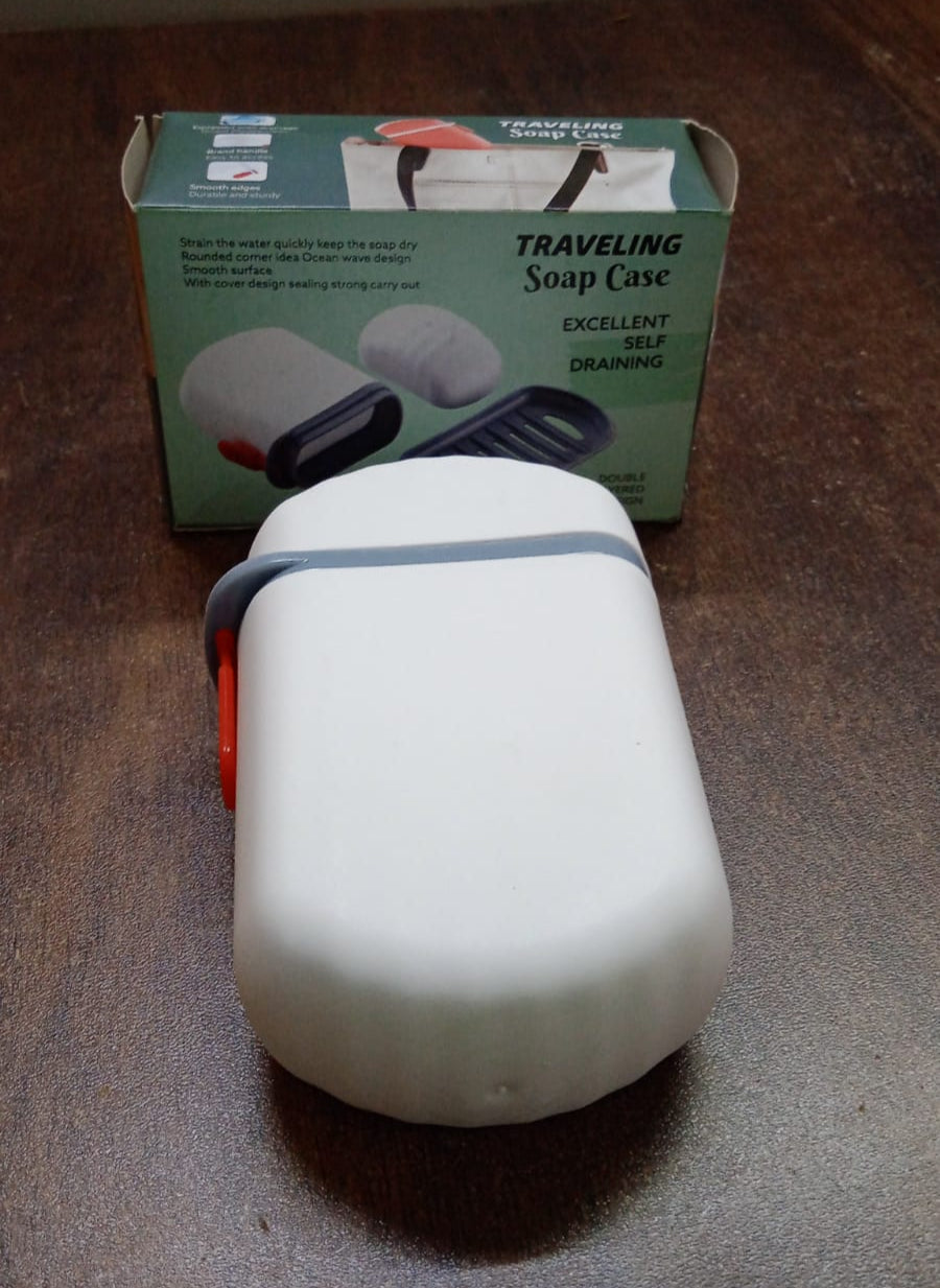 CAPSULE TRAVELING SOAP CASE (1PC)  ((C2)-5/1-X187)