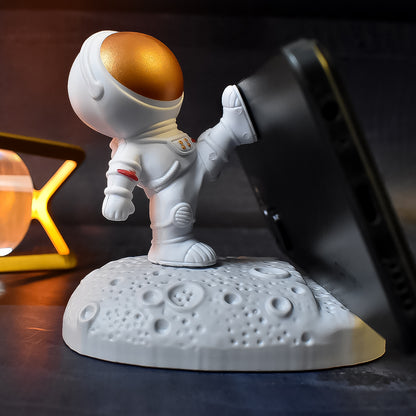 Mobile Holder Astronaut Phone Stand Planet Creative Fun 3d Design (1 Pc) (MKK-X64)