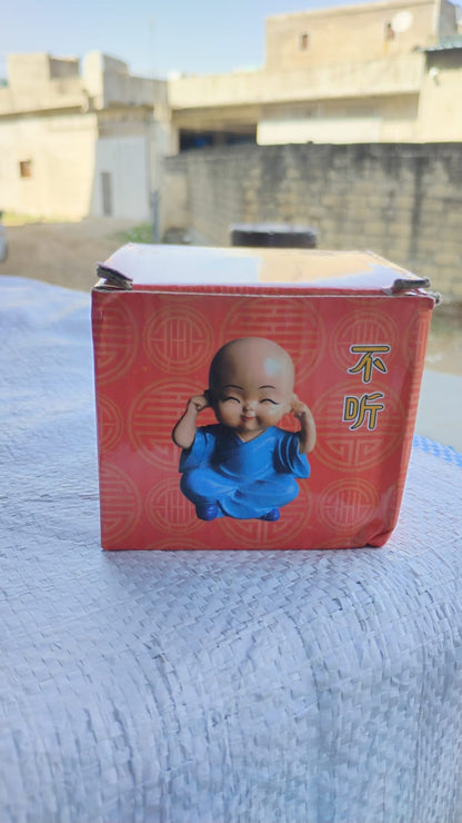 4 PCS BUDDHA MONK STATUE (X513)