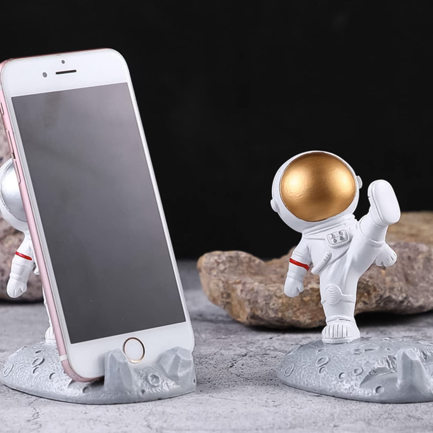 Mobile Holder Astronaut Phone Stand Planet Creative Fun 3d Design (1 Pc) (MKK-X64)